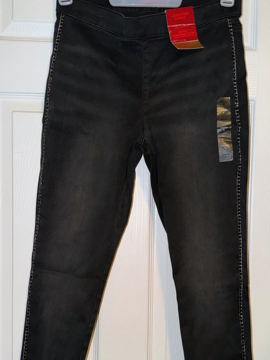 Jennifer Lopez Pants - Jennifer Lopez Women’s Mid-Rise Jeggings w/Black Gem Embellishment